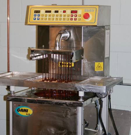 Tempering the Chocolate Tempering the Chocolate