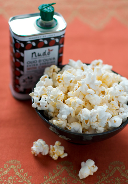 Spicy Olive Oil Popcorn Spicy Olive Oil Popcorn
