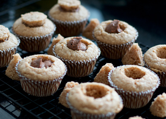 Cinnamon Churro Cupcakes with Mexican Chocolate Pudding Filling