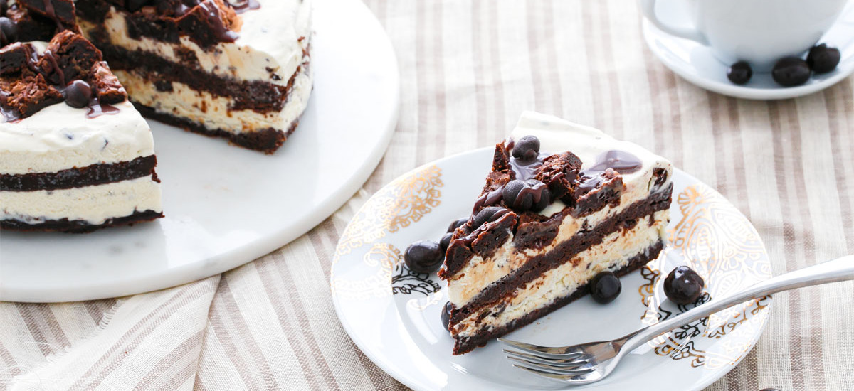 Fudge Brownie Mudslide Ice Cream Cake