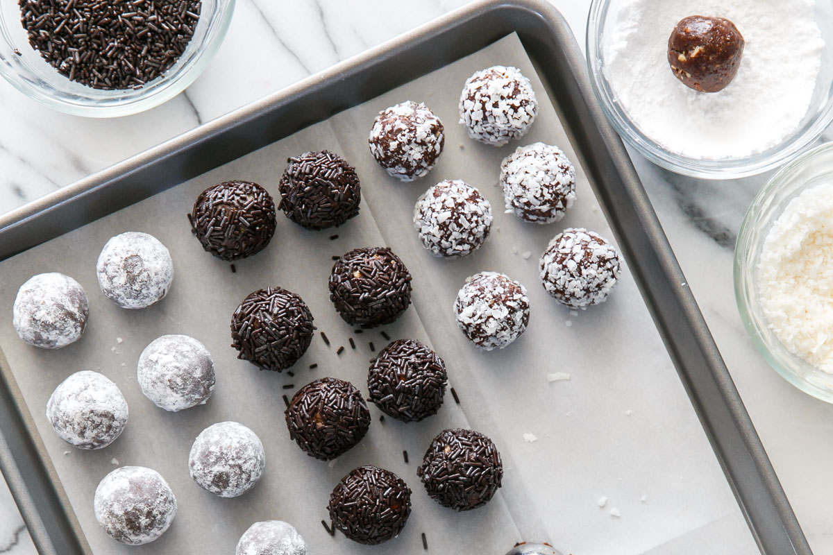 Joyce’s Bourbon Delight (Bourbon Balls)
