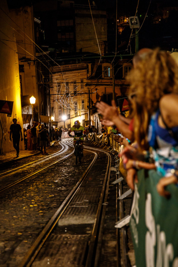 Lisbon's annual Subida à Glória bike race