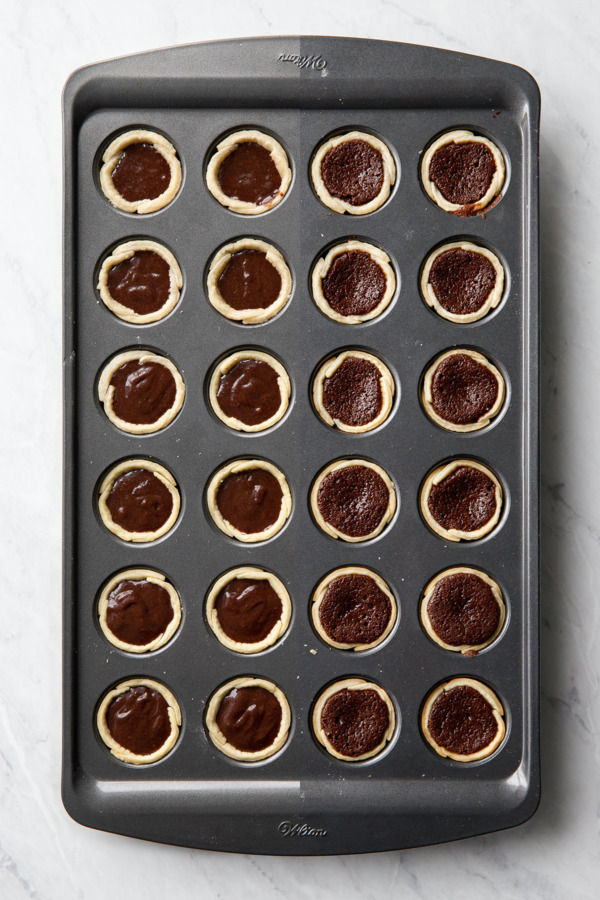 Split screen showing mini fudge pies Before and After baking.
