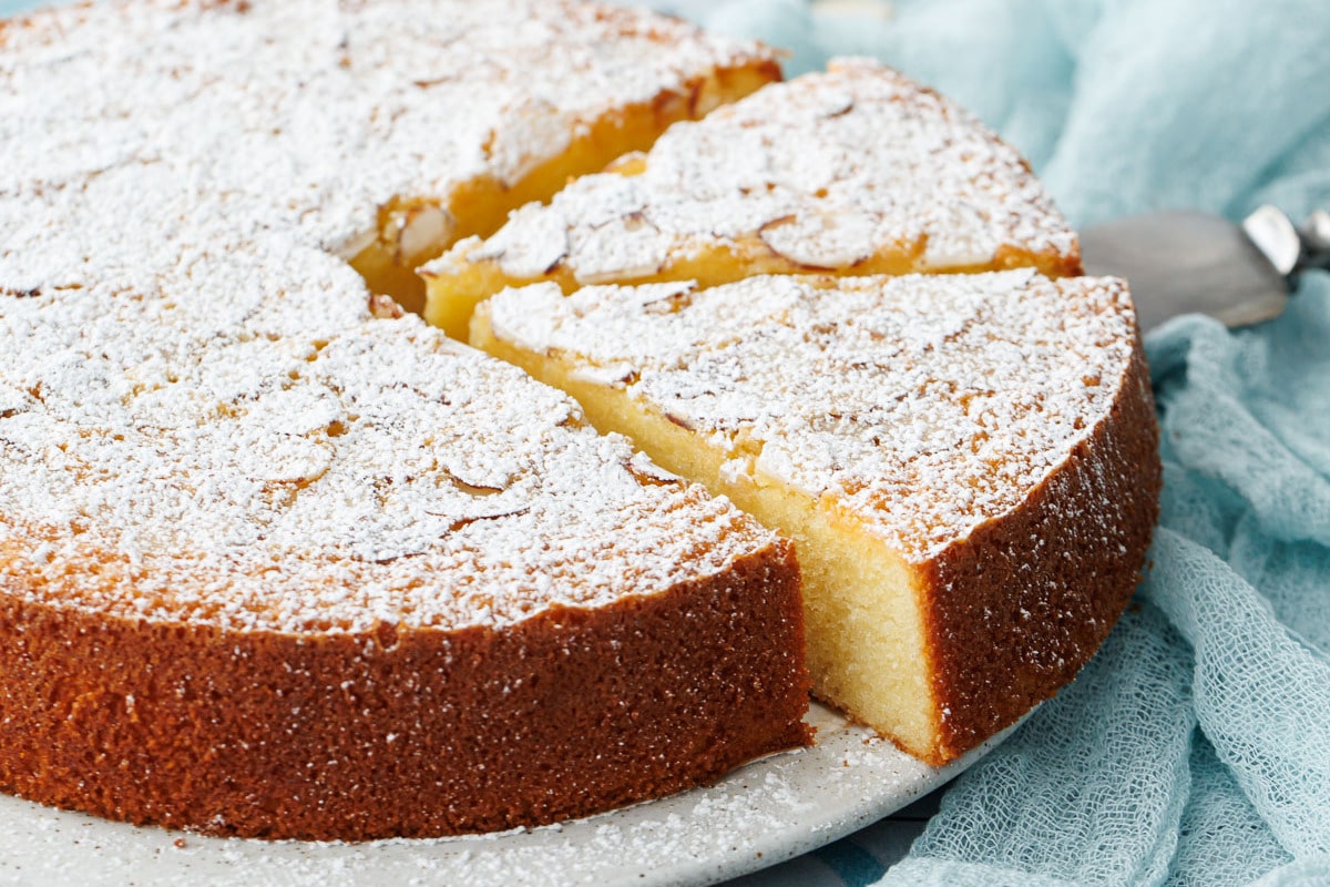Flourless Almond Cake